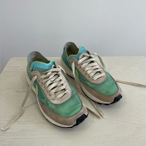 Nike Waffle One Sneaker